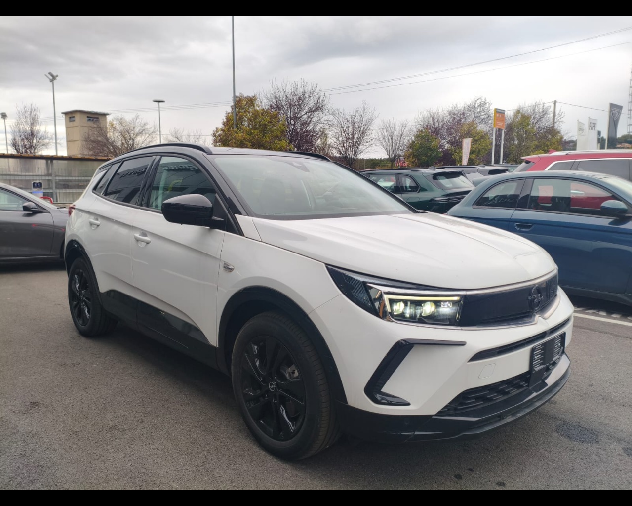 Foto OPEL Grandland 1.6 phev GS fwd 225cv auto