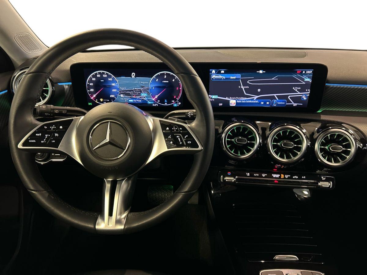Mercedes Classe A Classe A 180 D Advanced Plus Progressive 8G-DCT - 11