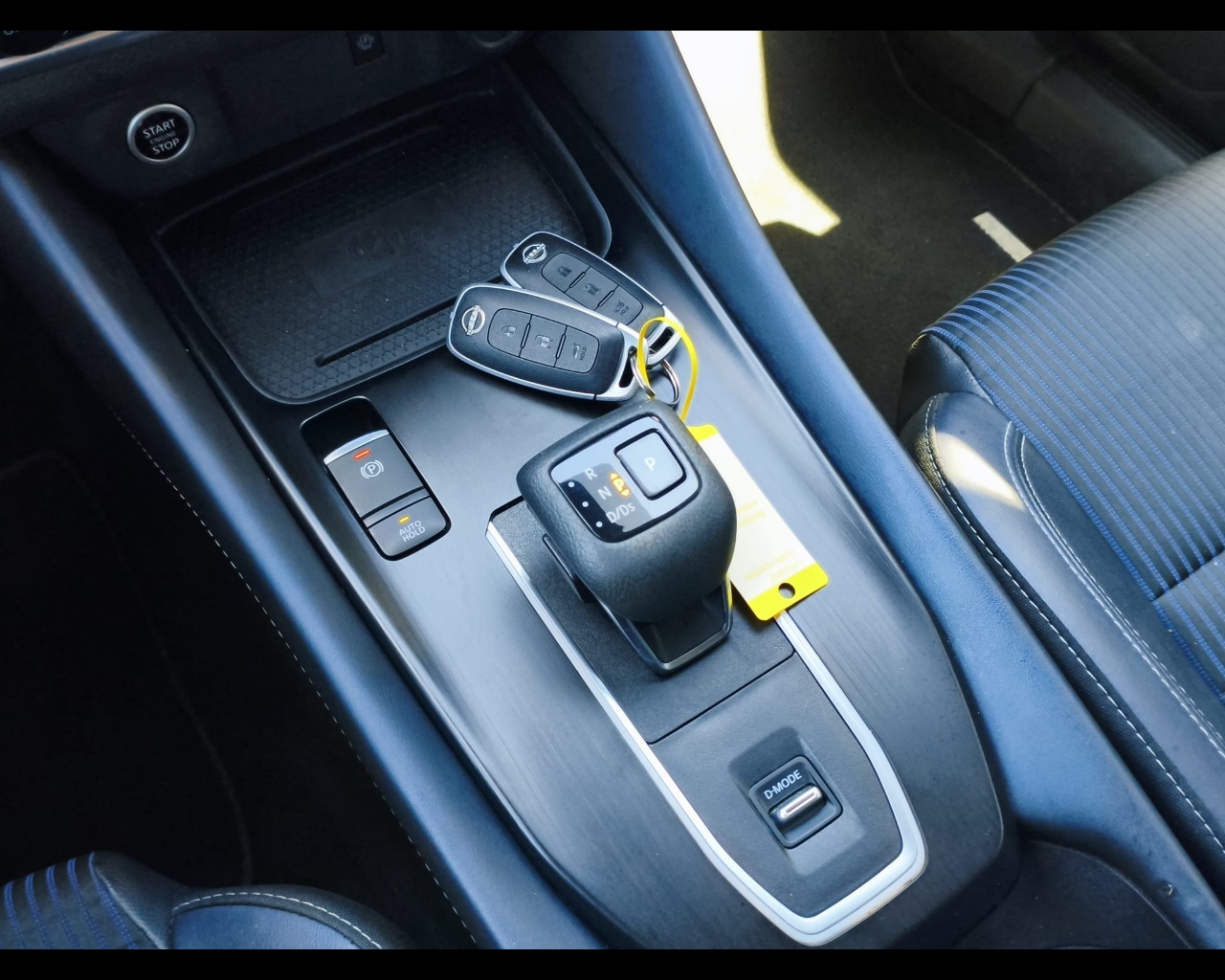 Foto NISSAN Qashqai 1.3 mhev Tekna 2wd 158cv xtronic