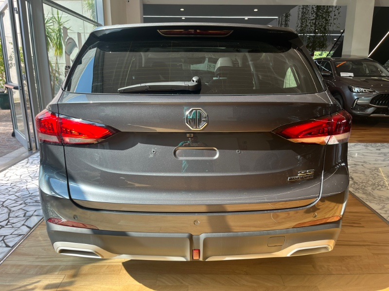 MG – ZS 1.5 Hybrid+ Luxury