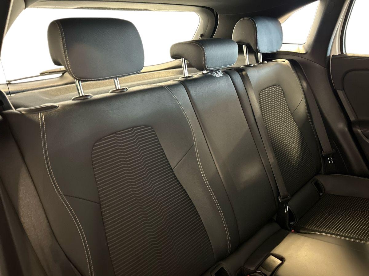 Mercedes GLA GLA 250 e Plug in hybrid (e EQ-POWER) Sport Plus Speedshift DCT AMG 8G - 16