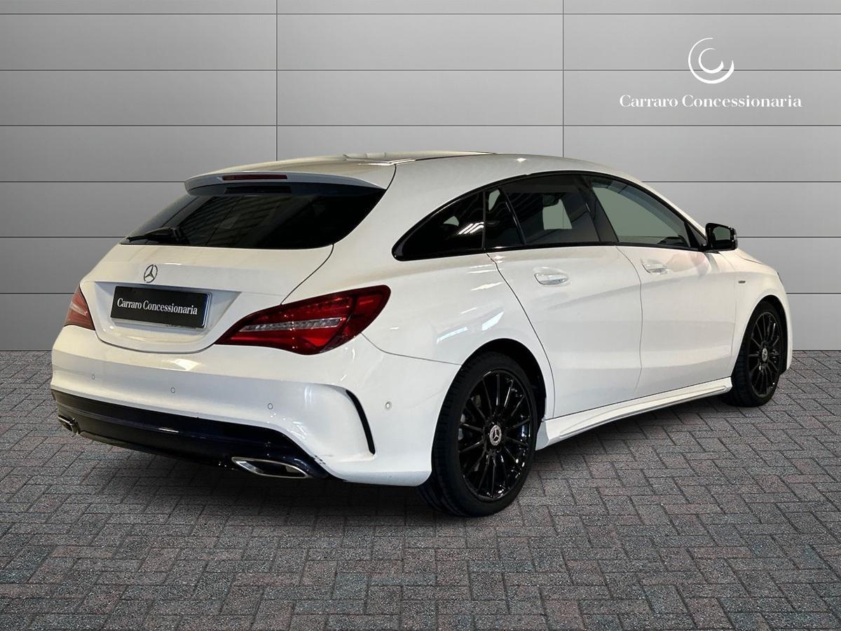 Mercedes CLA Shooting Brake CLA Shooting Brake 200 D Night edition 7G-DCT - 2