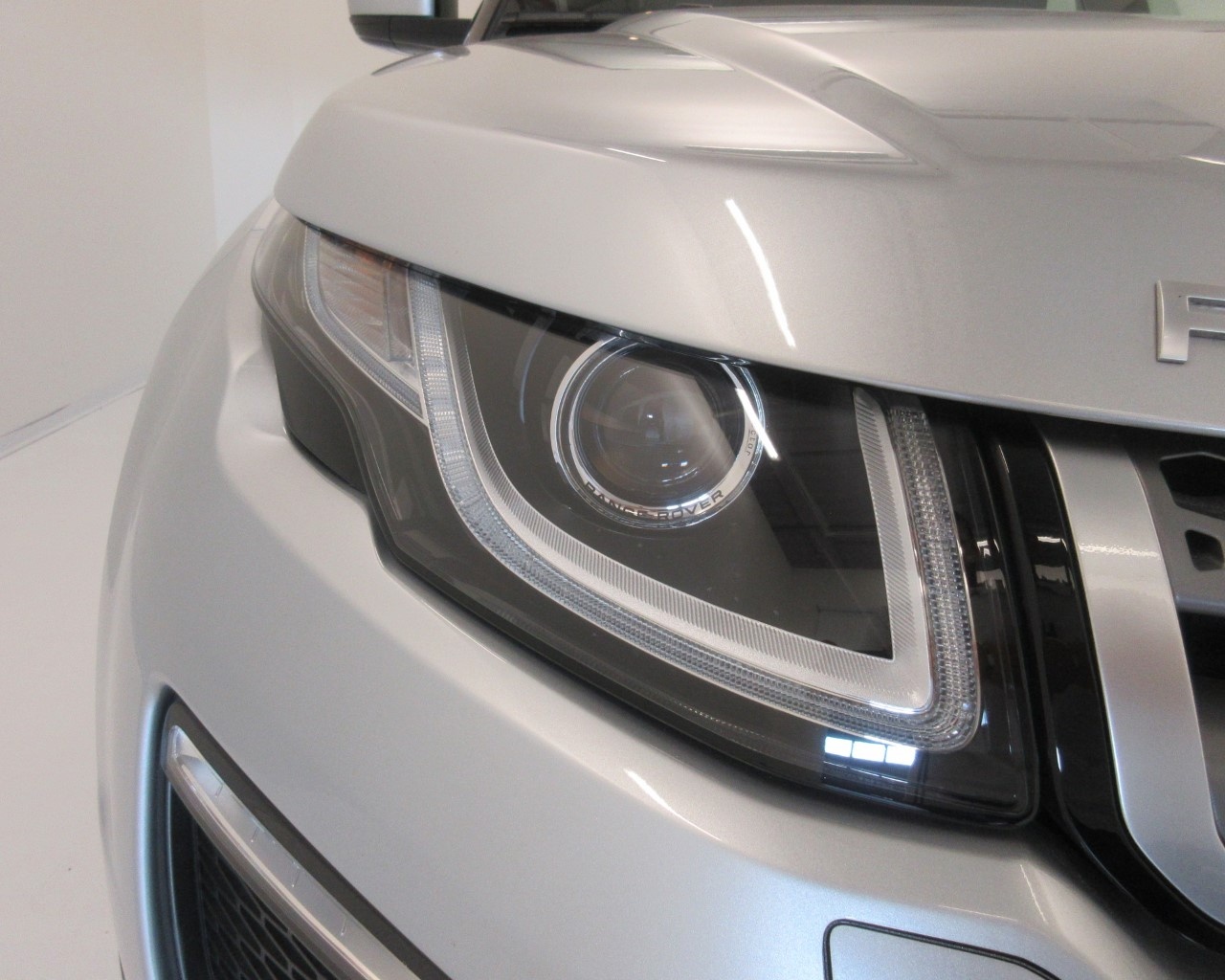 Land Rover Range Rover Evoque Range Rover Evoque 5 Porte 2.0 TD4 150cv Pure Auto - 5