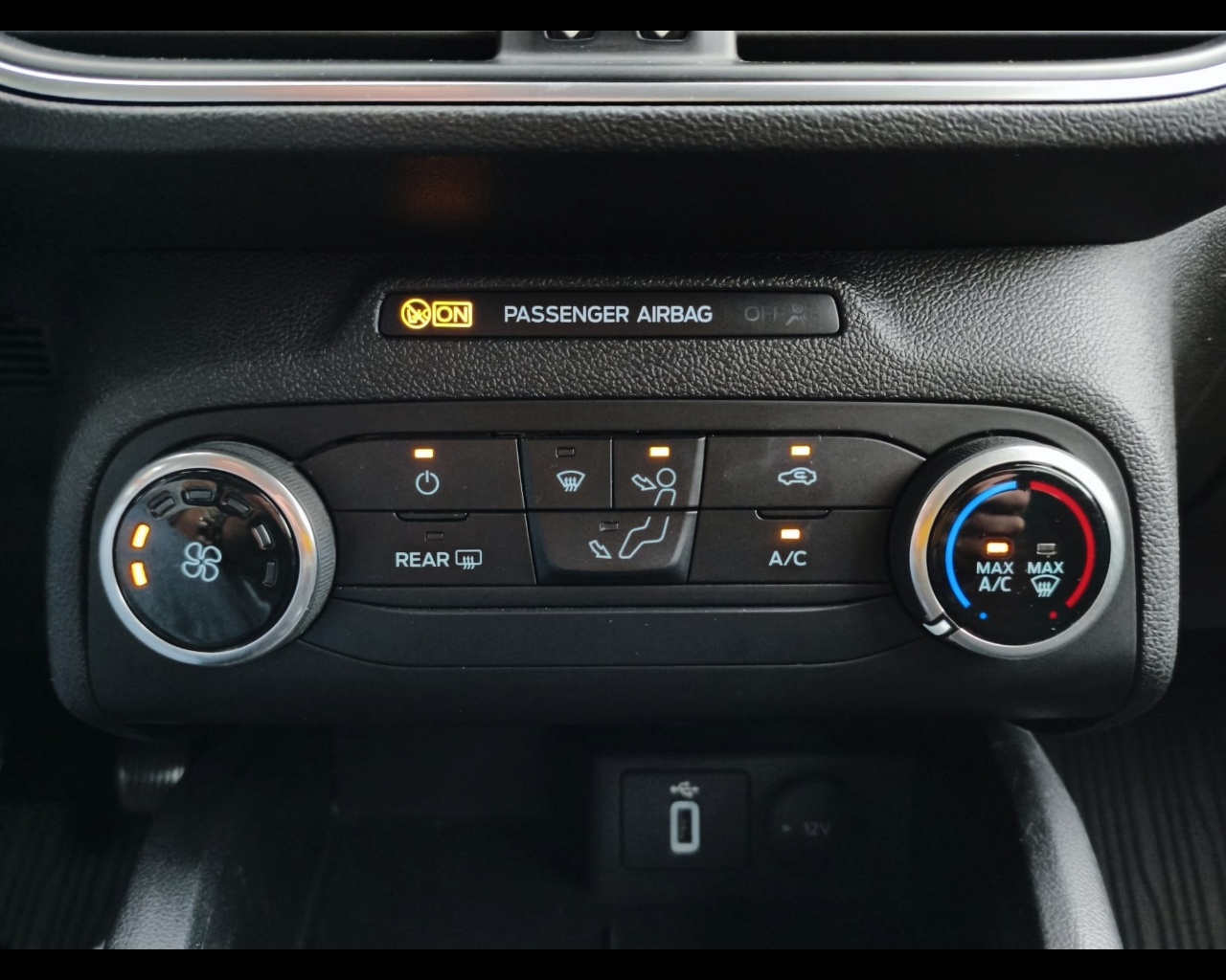 Foto FORD Focus Active 1.0 ecoboost s&s 125cv