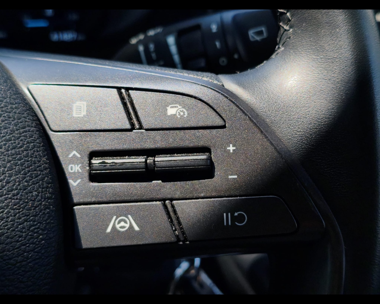 Foto HYUNDAI Bayon 1.2 Gpl Xline 78cv mt