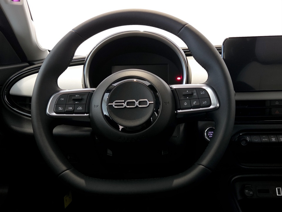 FIAT 600 1.2 Business 100cv Benzina km0 - 11