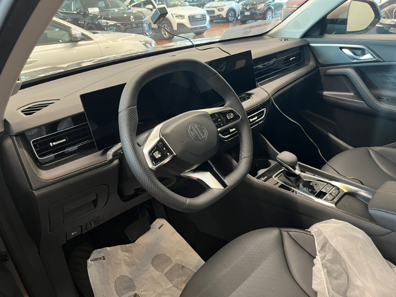 MG – HS 1.5 Hybrid+ Luxury