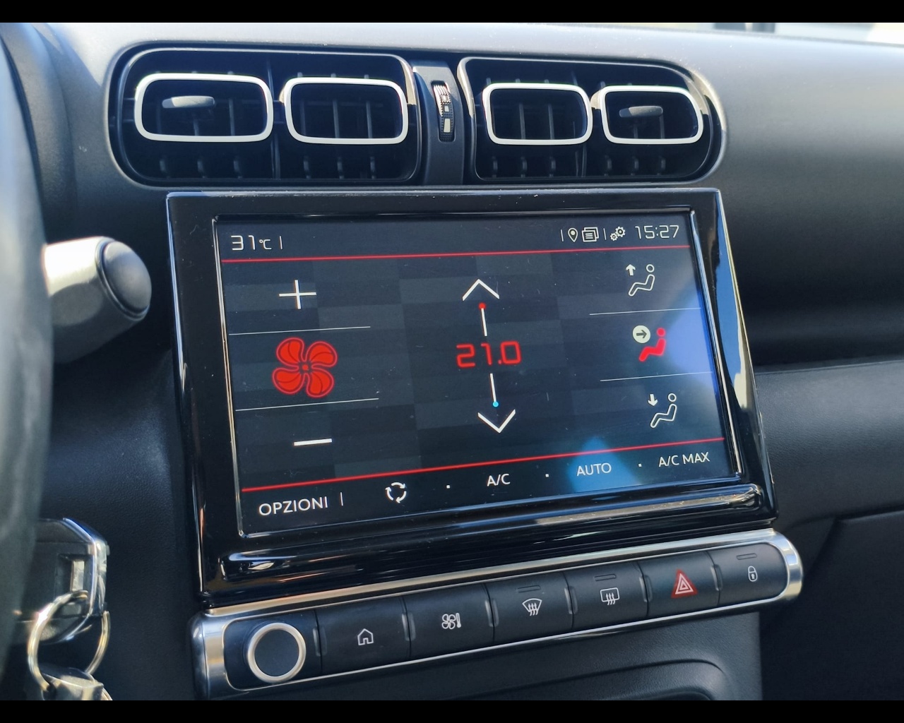 Foto CITROEN C3 Aircross 1.2 puretech Shine Pack s&s 110cv