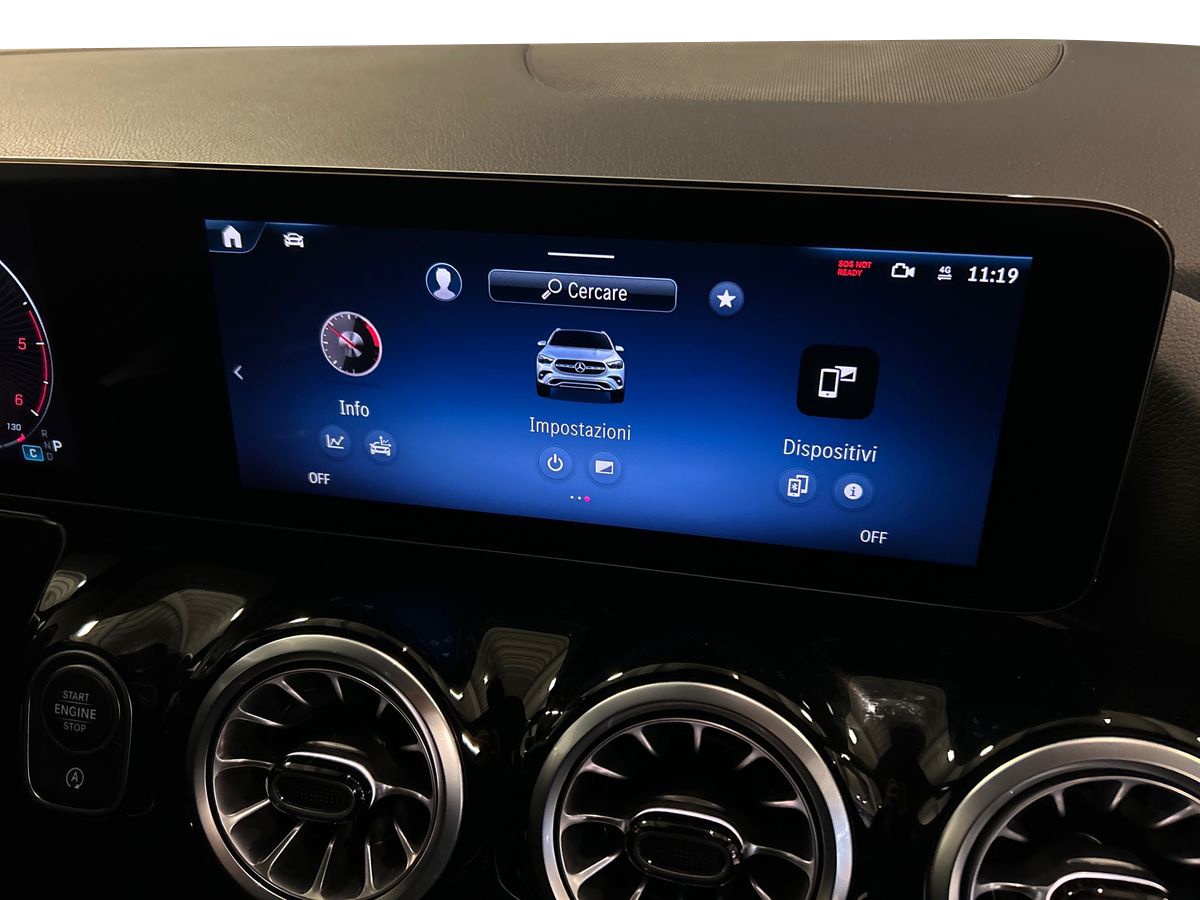 Mercedes GLA GLA 200 D AMG Line Advanced Plus 8G-DCT - 12