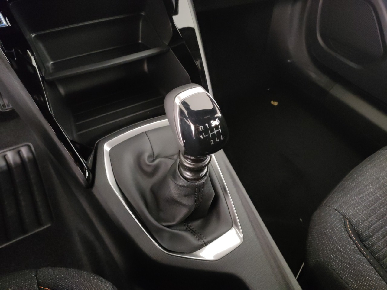 Peugeot 2008 KM0 2026 2008 Porto Mantovano