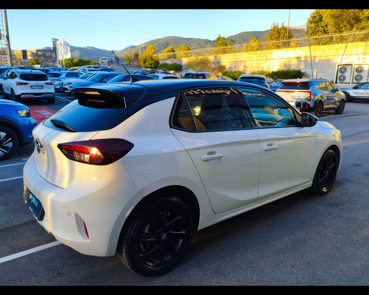 Foto OPEL Corsa 1.5 D&T s&s 100cv