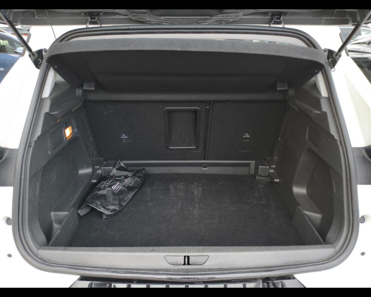 Foto OPEL Grandland 1.2 GS s&s 130cv