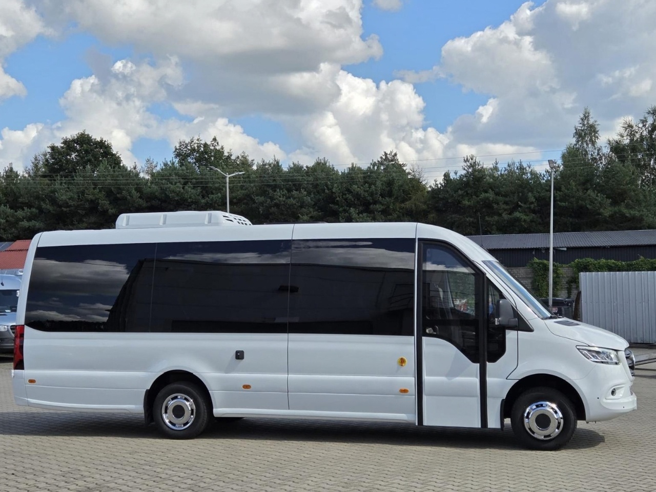Mercedes Sprinter Sprinter Minibus 19+1+1 posti - 3