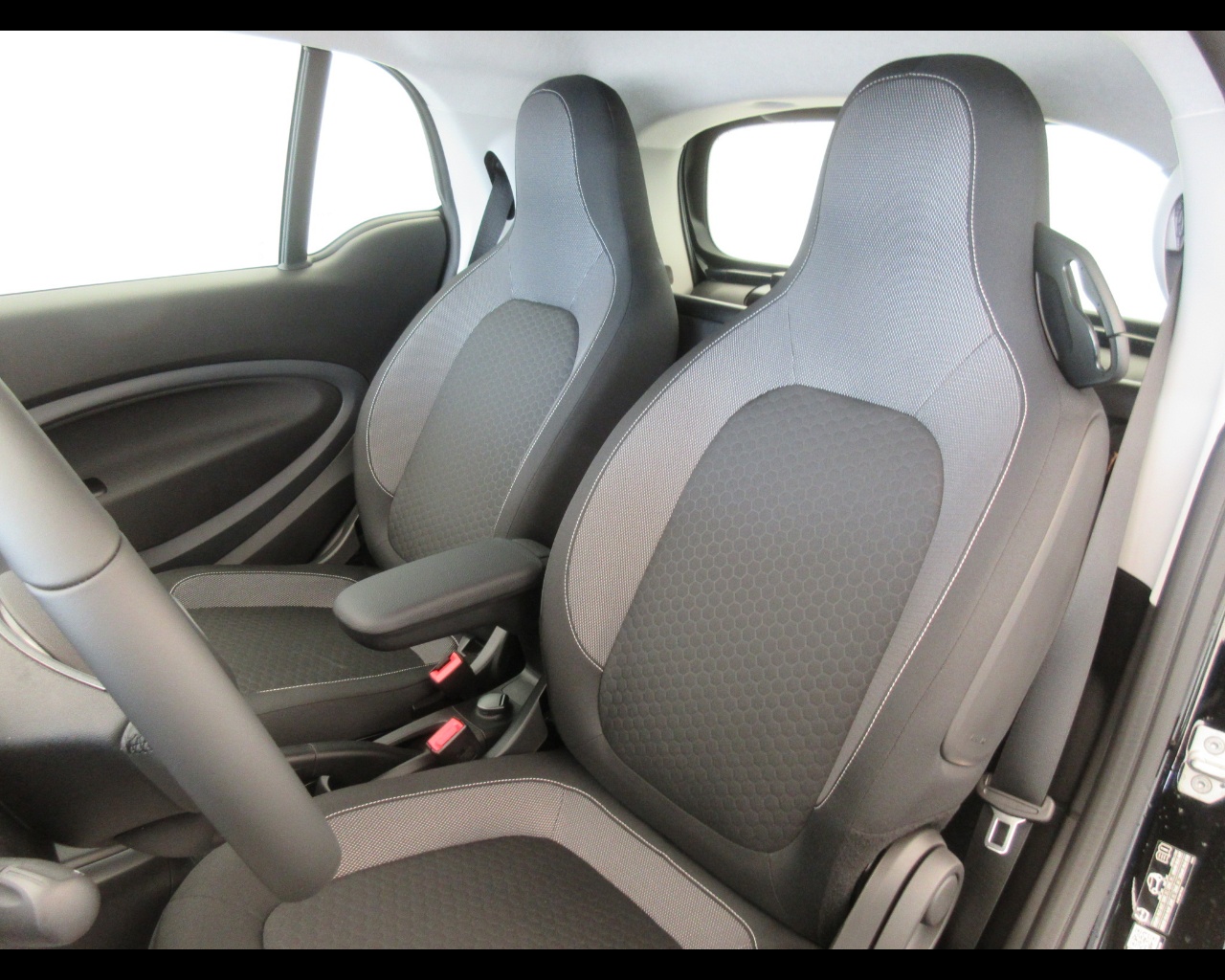 smart fortwo fortwo 22kW EQ Passion - 5