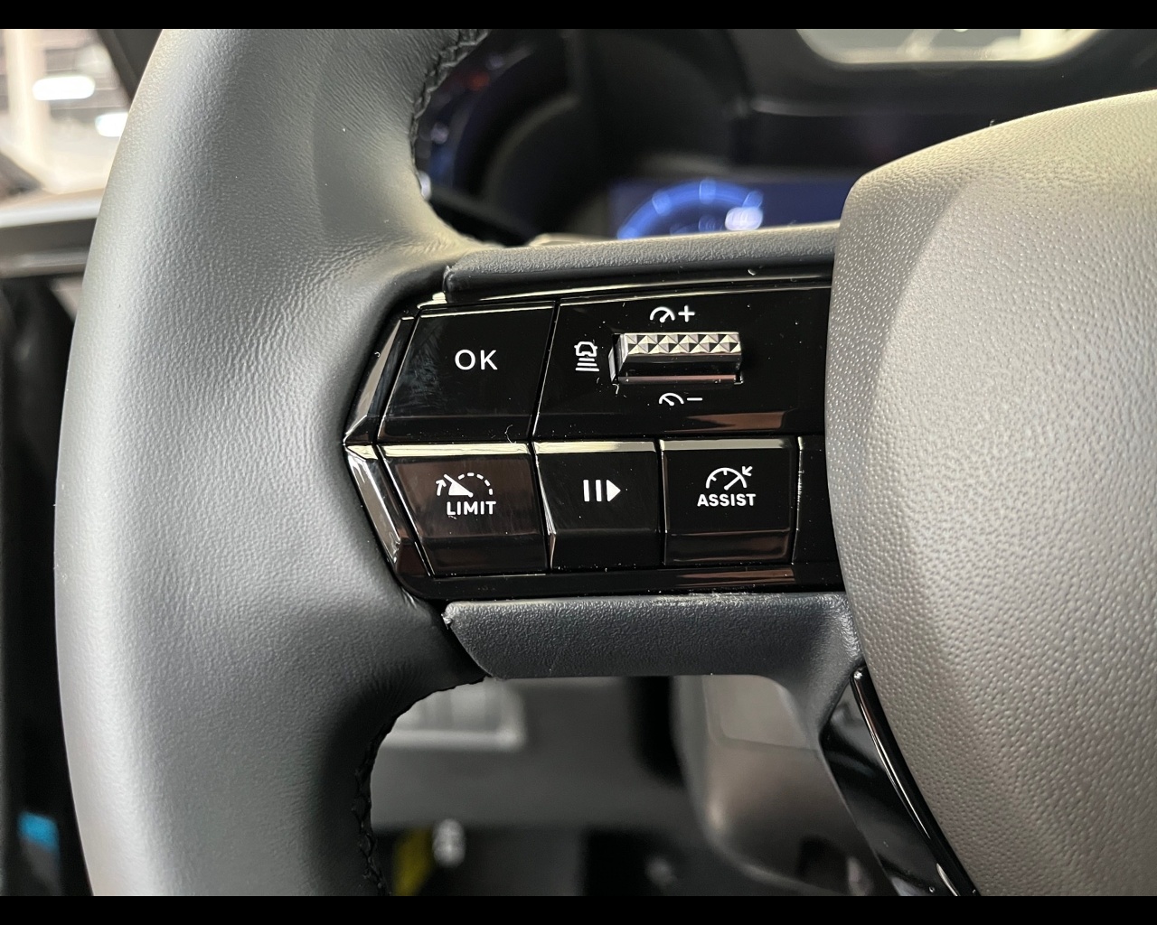 Alfa Romeo Junior Nuovo Ibrido benzina Junior Rovigo