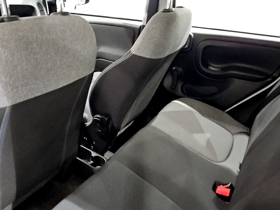 FIAT Panda 1.0 firefly hybrid City Cross s&s 70cv Ibrido benzina Usato - 10