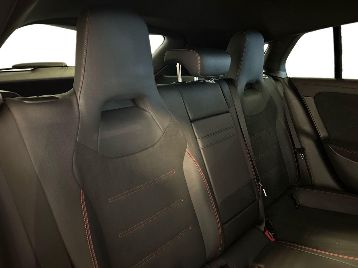 Mercedes CLA Shooting Brake CLA Shooting Brake 200 D Premium 4Matic 8G-DCT - 16