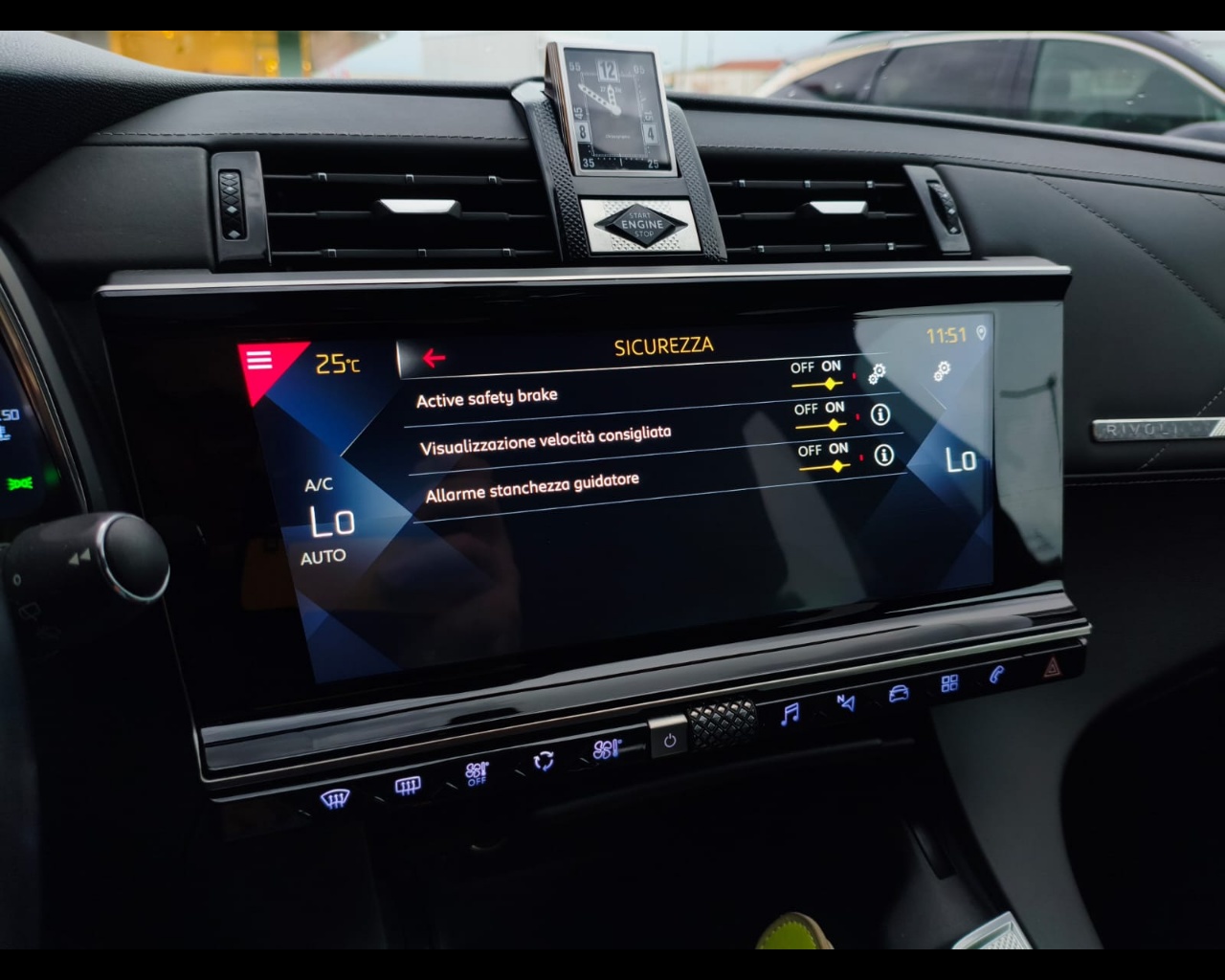 Foto DS DS7 Crossback 1.5 bluehdi Grand Chic 130cv auto N1
