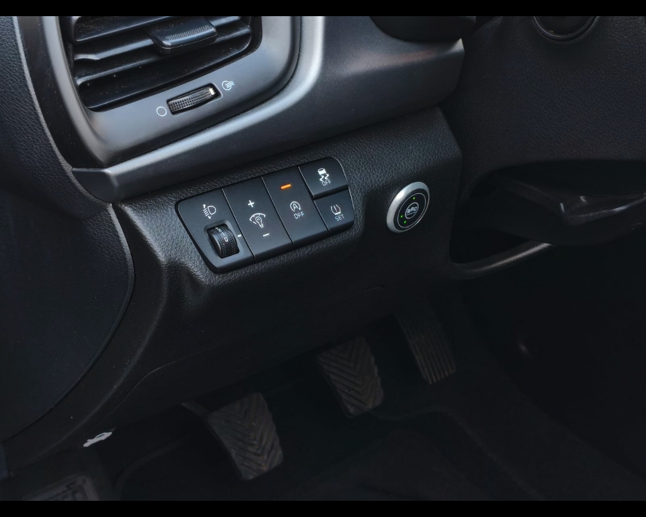 Foto KIA Rio 1.2 Urban Gpl 82cv