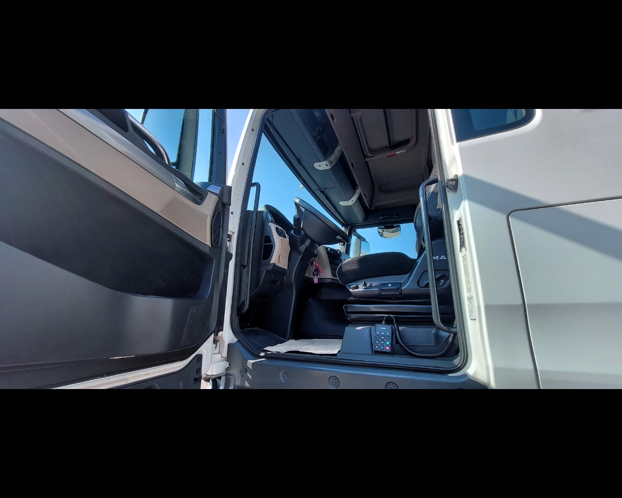 MAN TGX 18.500 4X2 BLS ADR AT/EXII/EXIII/FL