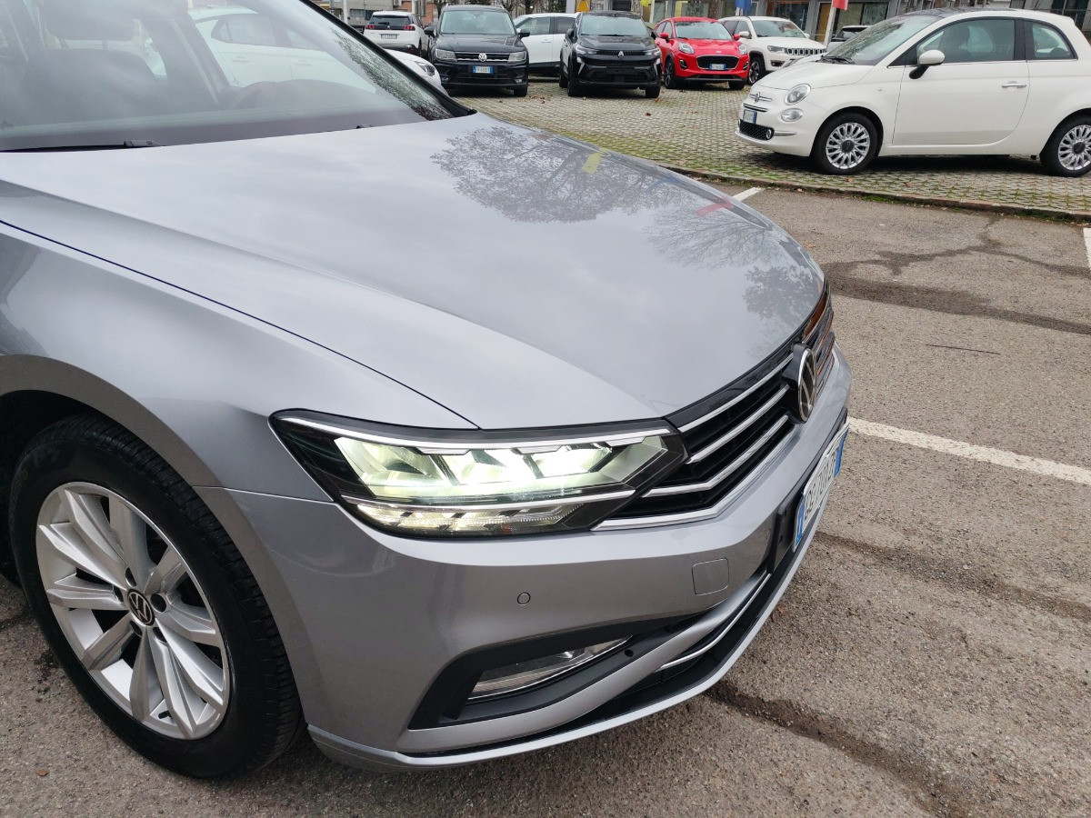 Volkswagen Passat Usato 2021 Passat Carpi