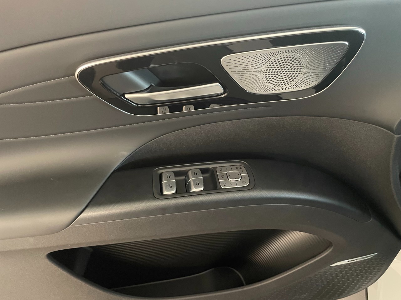 Lepas Lepas L8 L8 PHEV 1.5TGDI Elegance - 12