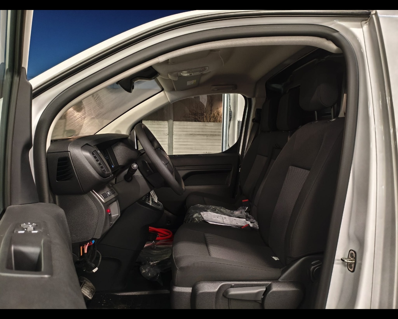 Foto PEUGEOT e-EXPERT Standard- Pacco batteria 75 kWh