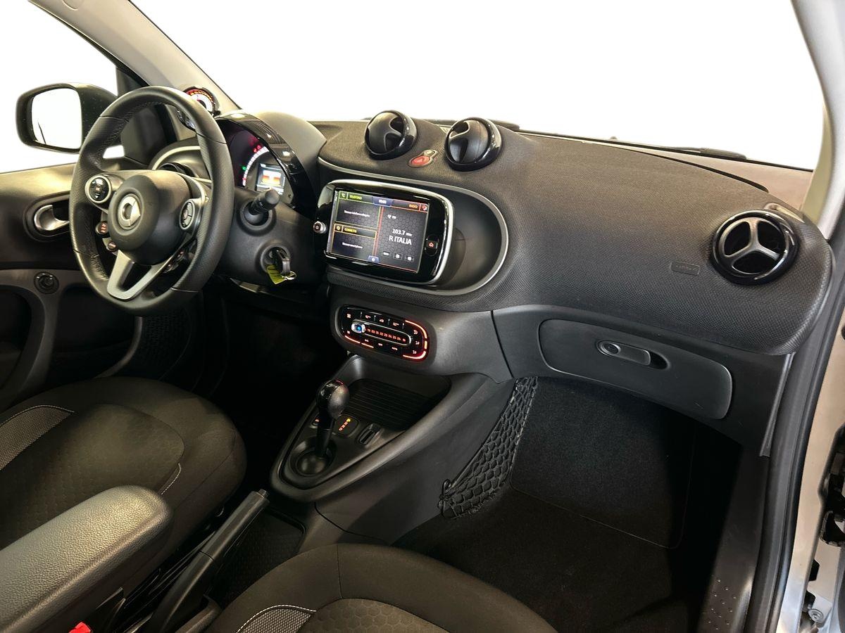 smart fortwo fortwo 4,6kW EQ Pure - 15