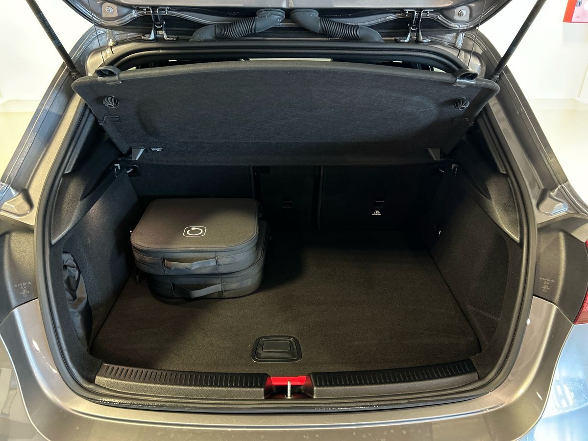 Mercedes Classe A Classe A 250 e Plug-In-Hybrid Advanced Plus AMG Line Speedshift DCT AMG 8G - 8