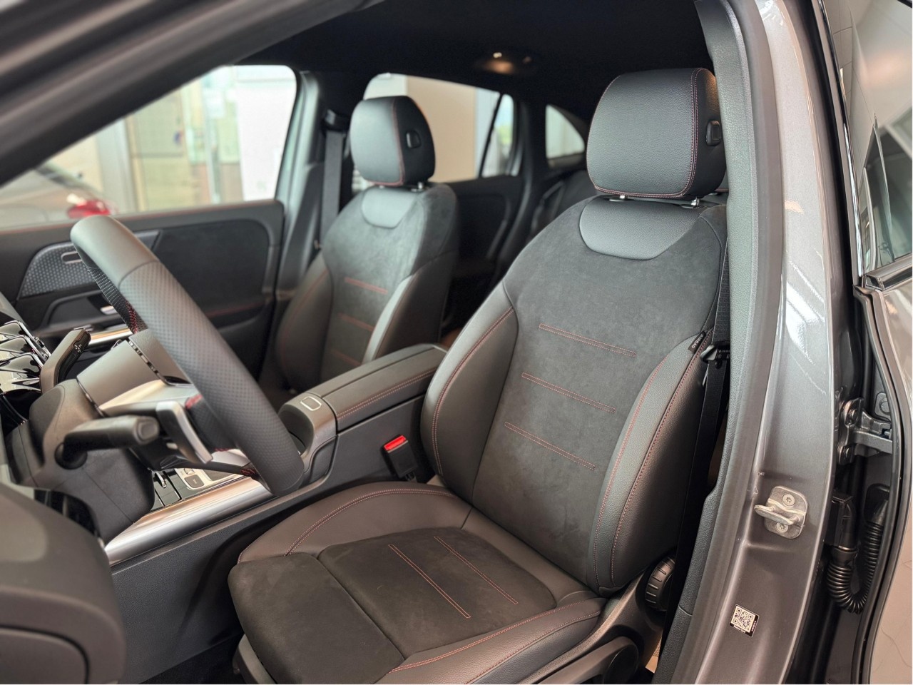 Mercedes EQA EQA 250+ AMG Line Advanced - 8