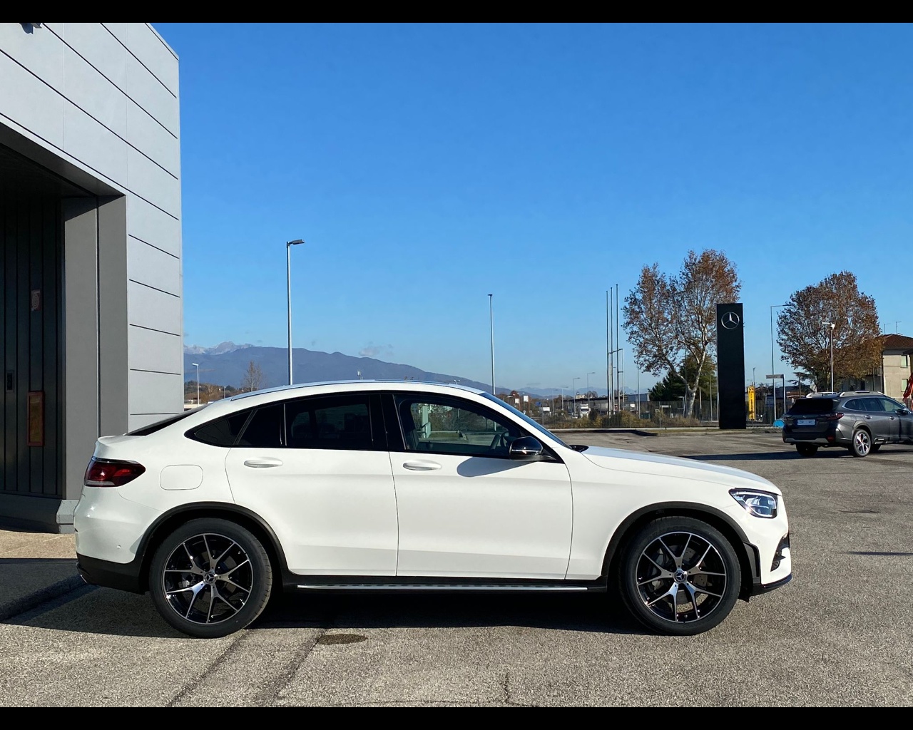 Mercedes GLC Coupé GLC Coupé 300de Plug-in hybrid 4Matic PREMIUM - 3