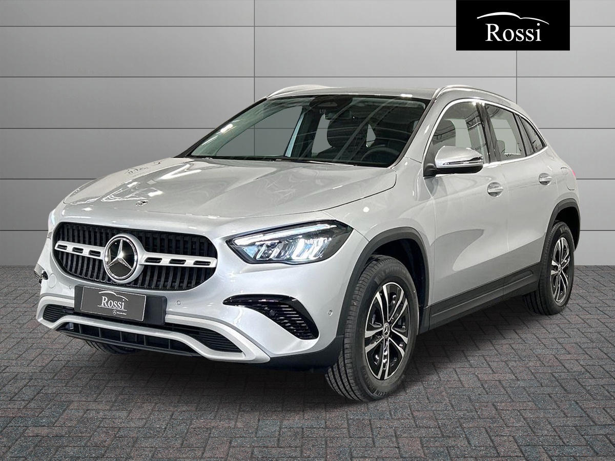 Mercedes-Benz GLA 180  d Automatic