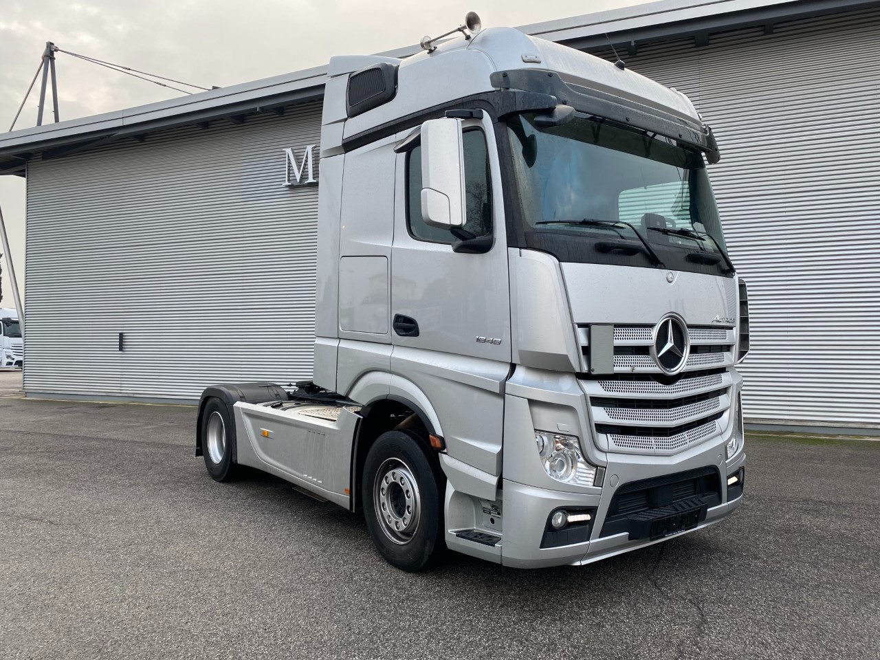 Mercedes Actros actros 1848 LS flat cab. Str.Sp. 2,5 Euro VI