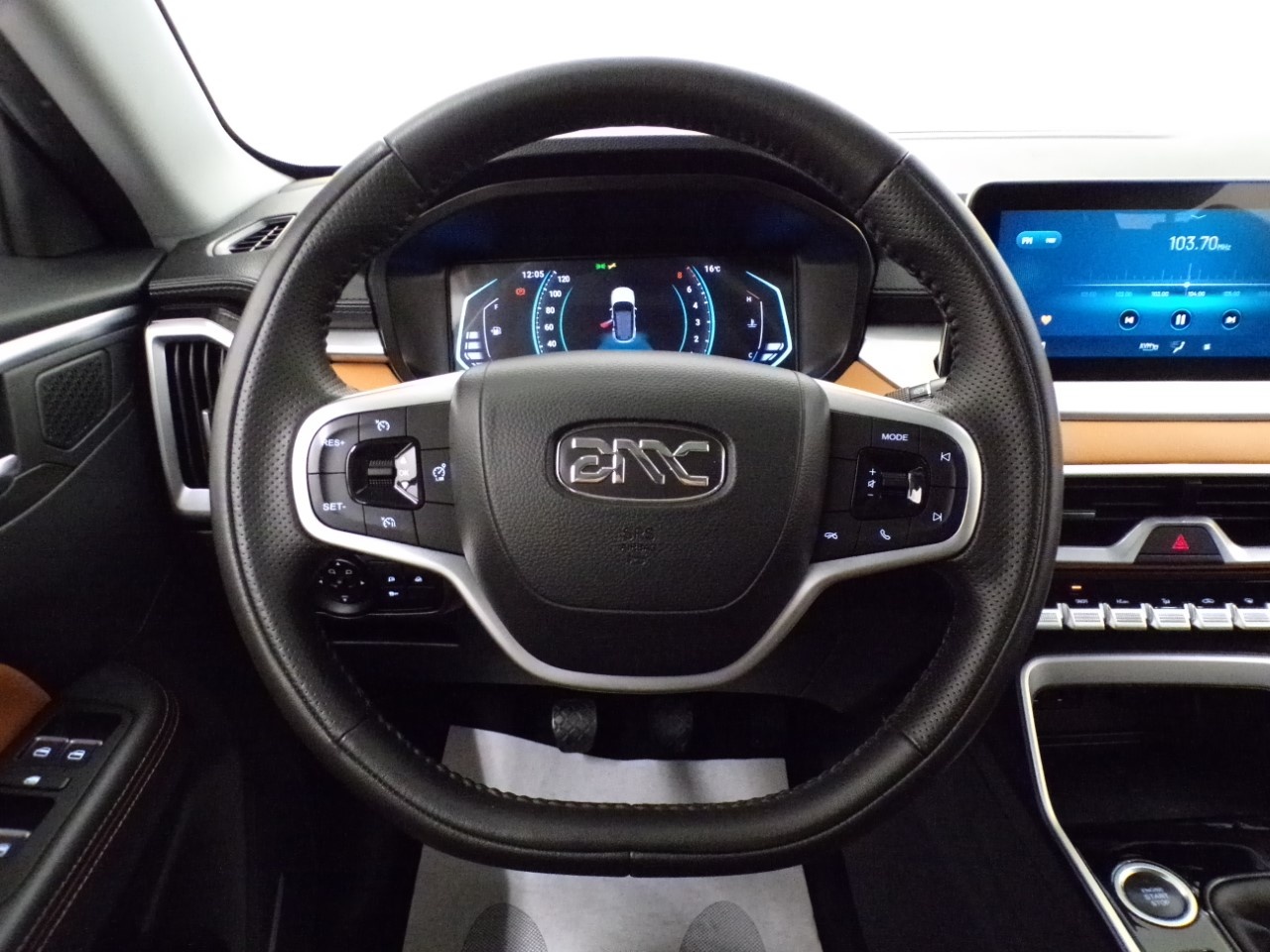 EMC  Wave 3 1.5 T 113cv MT - 17