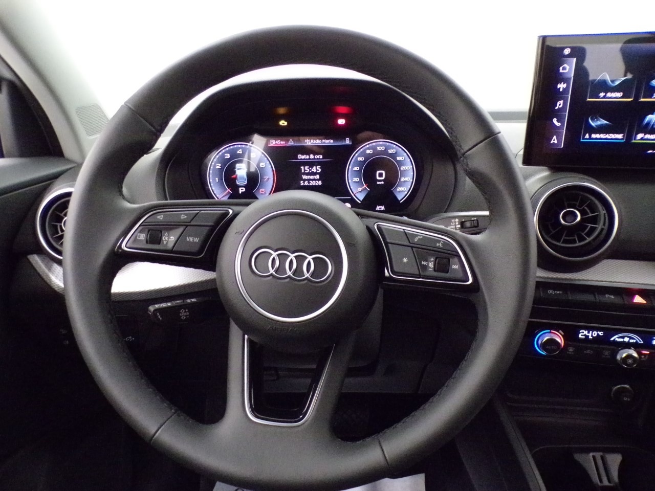 Audi Q2 Q2 35 1.5 TFSI Business S tronic - 15