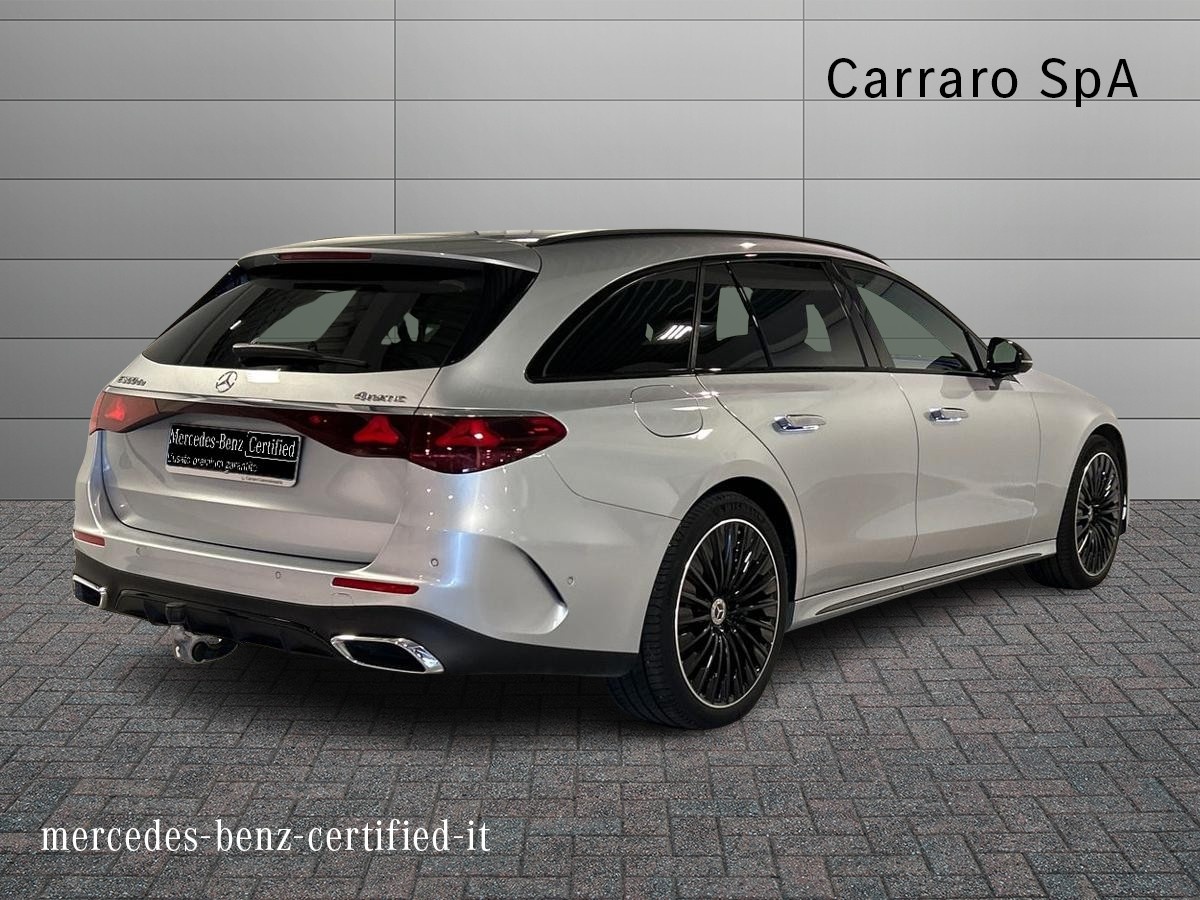 Mercedes  Classe E Station Wagon 300 de Plug in hybrid AMG Line Advanced 4Matic 9G-Tronic - 2