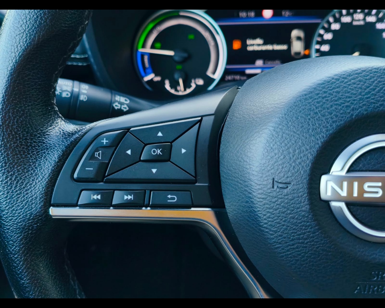 Foto NISSAN Juke 1.6 hev N-Connecta