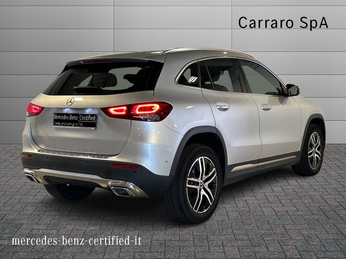 Mercedes GLA GLA 200 D Sport Plus 8G-DCT - 2