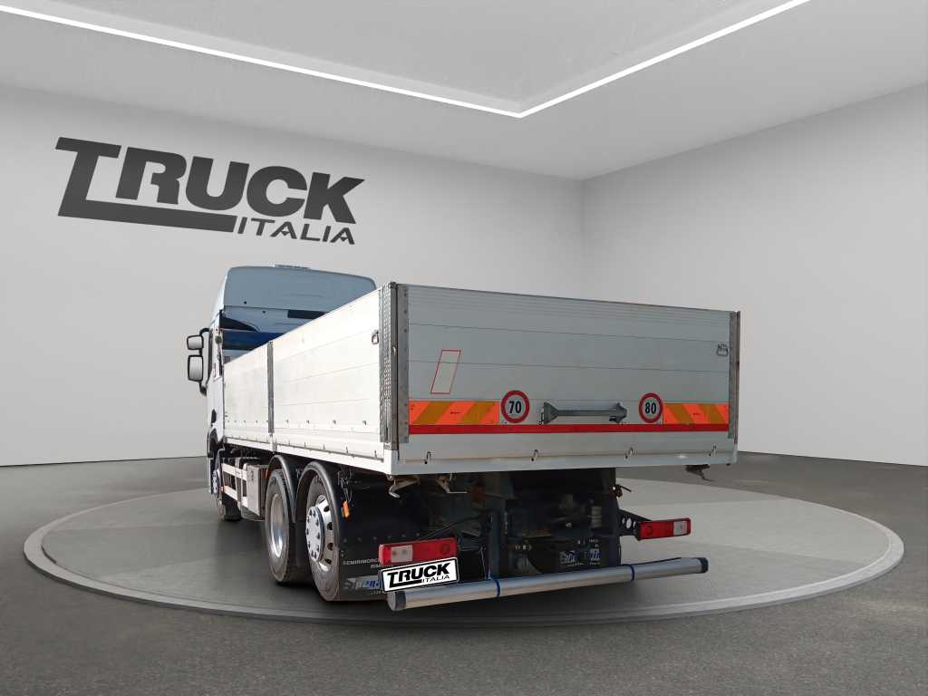 renault-vi-t-high-sleeper-26-cab-25m-p-480cv-highcab-low-6x2-evi-sku91960