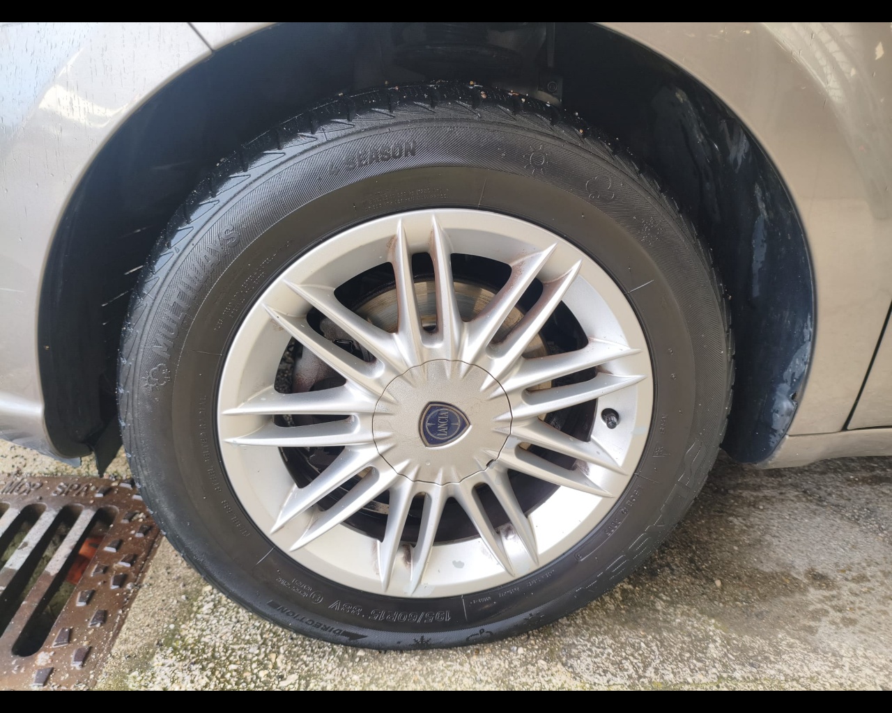 Foto LANCIA Musa 1.3 mjt Diva (argento) 70cv