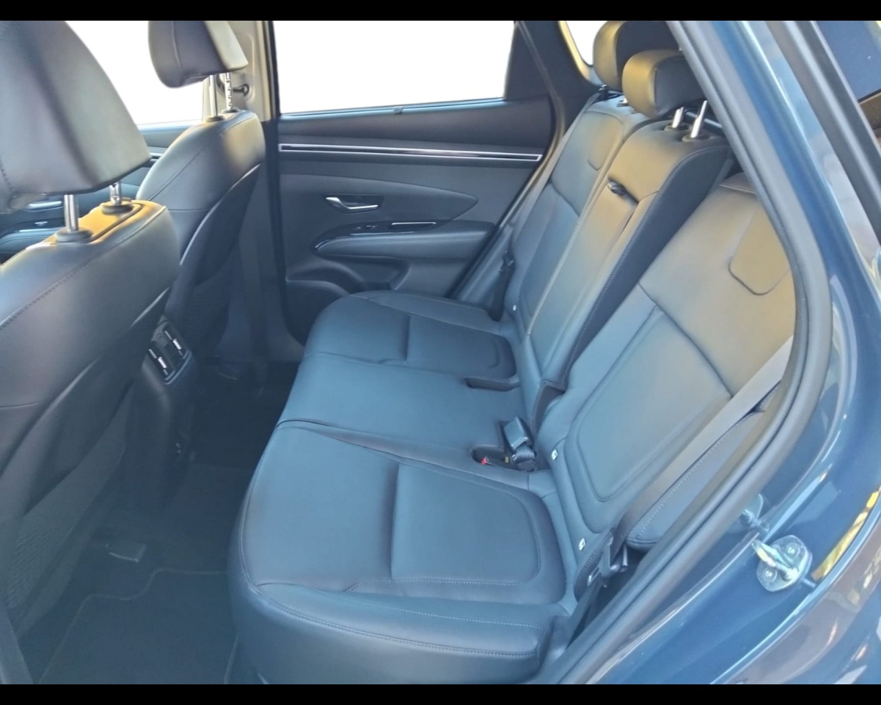 HYUNDAI Tucson 3ª serie Tucson 1.6 HEV aut.Exellence Ibrida usato - 10