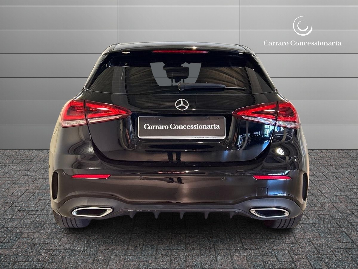 Mercedes Classe A Classe A 180 D Premium 7G-DCT - 4
