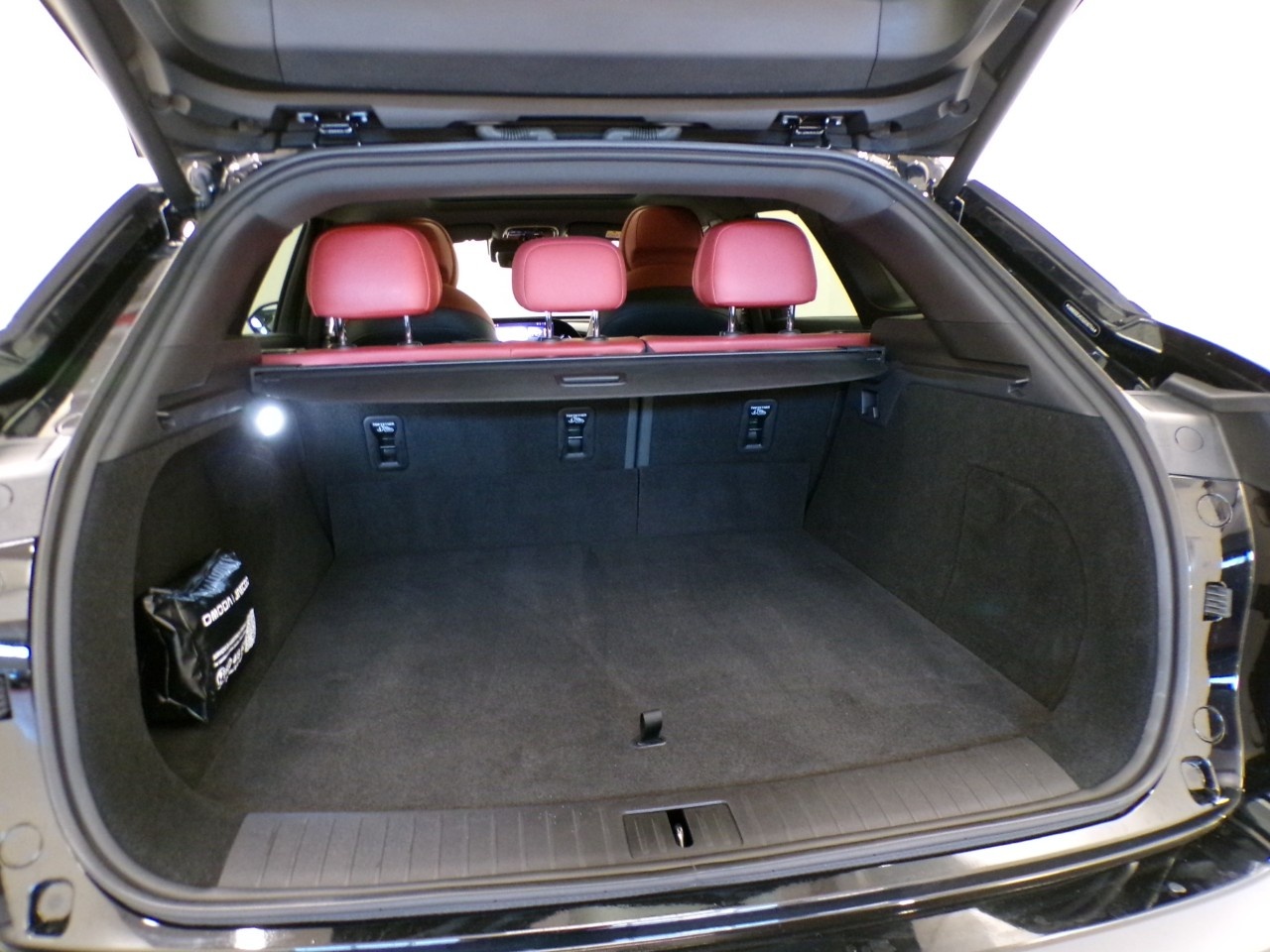 Omoda Omoda 9 Omoda 9 1.5 TGDi plug-in SHS Premium i-AWD DHT3 - 9
