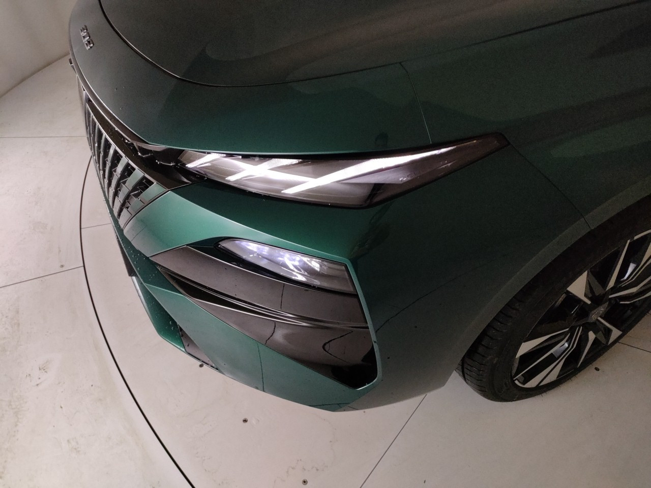 Peugeot 308 Nuovo Ibrido benzina 308 Porto Mantovano