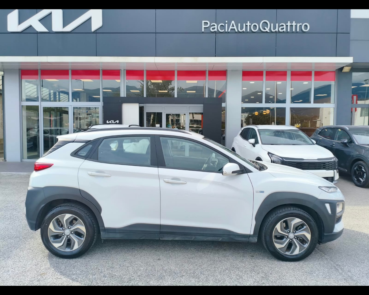 Foto HYUNDAI  Kona 1.6 hev Xtech 2wd dct 141cv