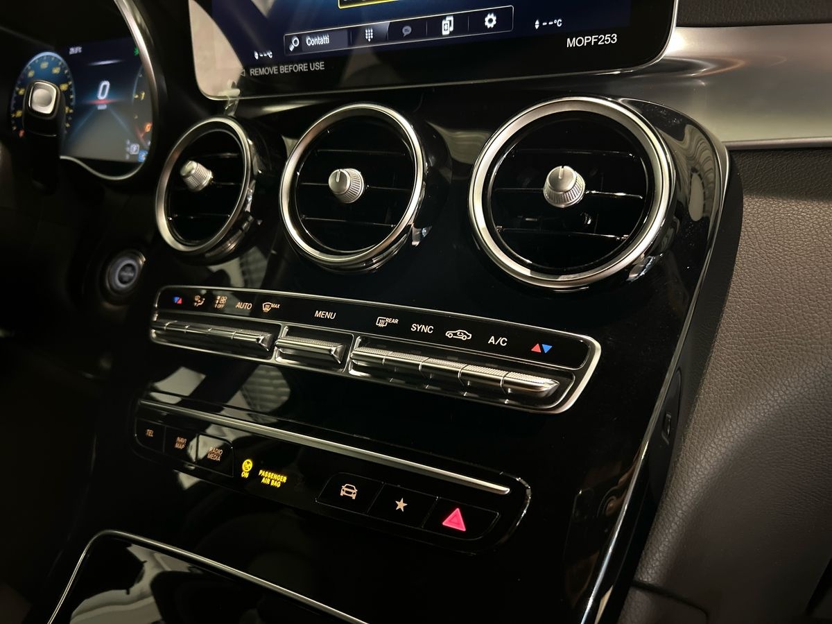 Mercedes GLC Coupé GLC Coupe 200 D Sport 4Matic 9G-Tronic Plus - 14