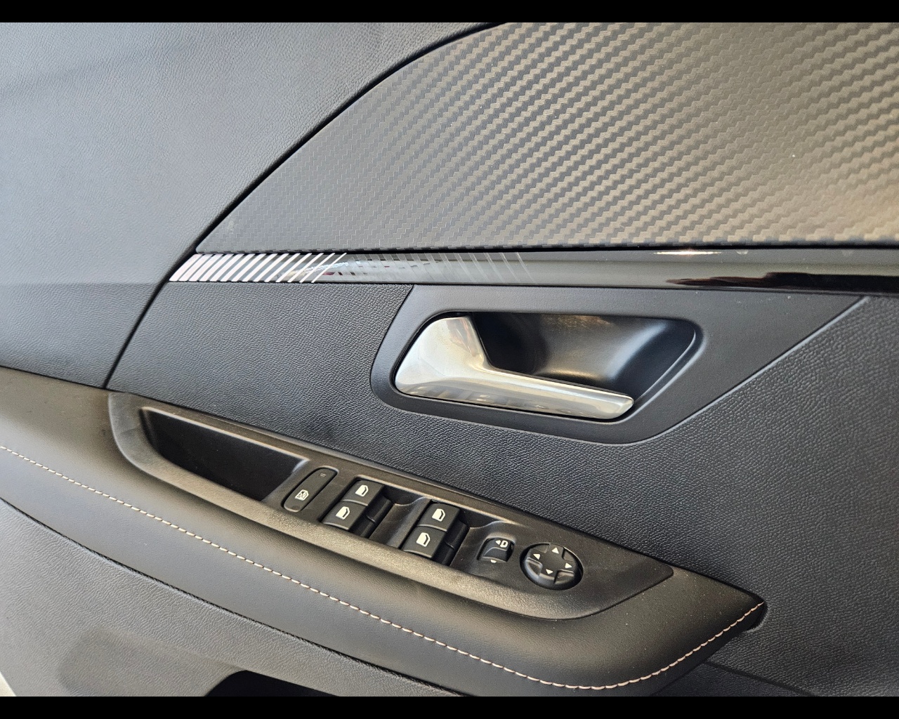 PEUGEOT 208 5P – ALLURE PureTech 100 S&S Benzina Aziendale - 11