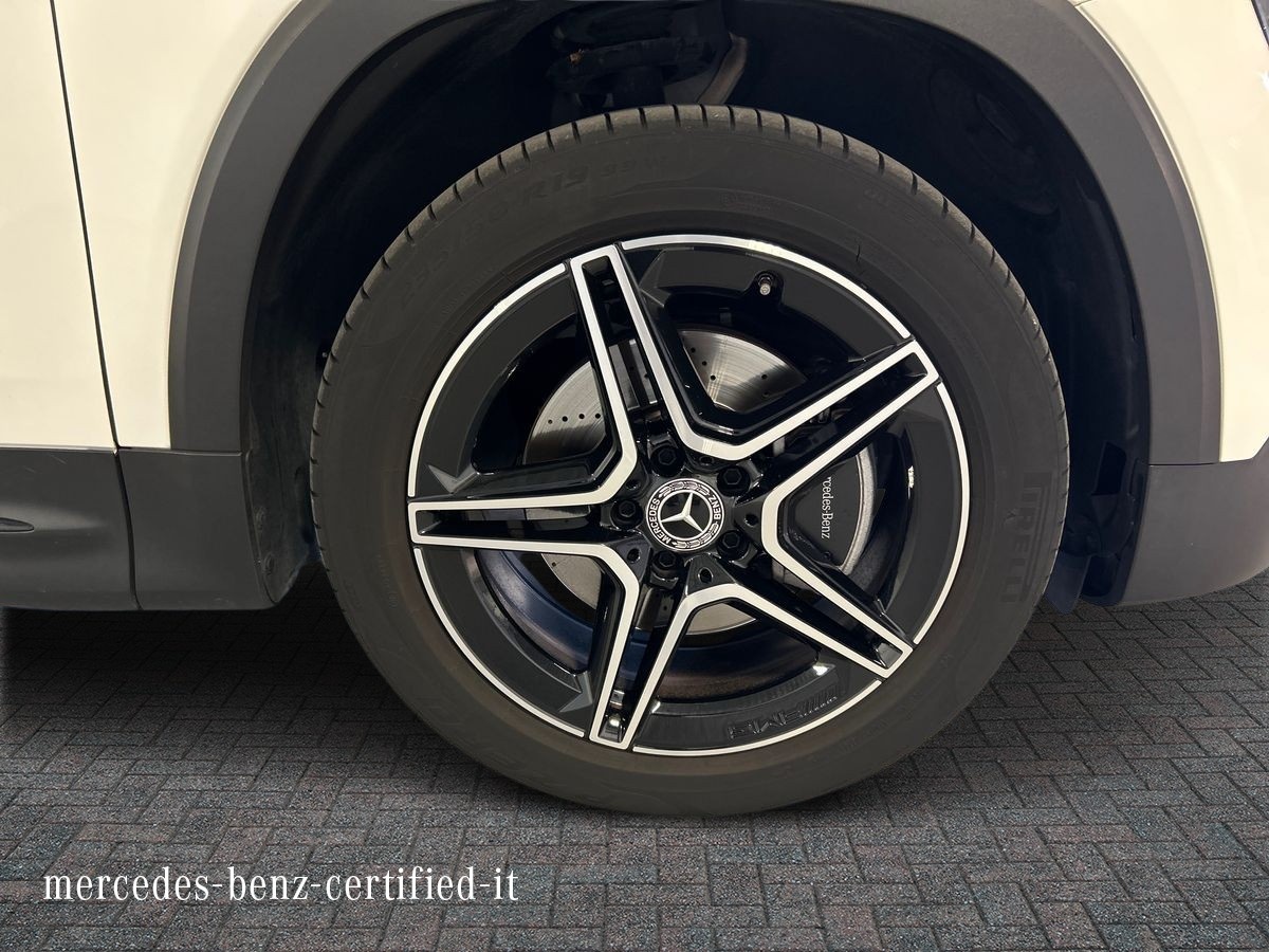 Mercedes GLB GLB 200 D Premium 8G-DCT - 17
