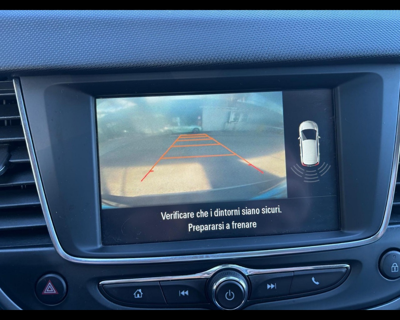 Foto OPEL Crossland 1.5 ecotec Elegance 110cv