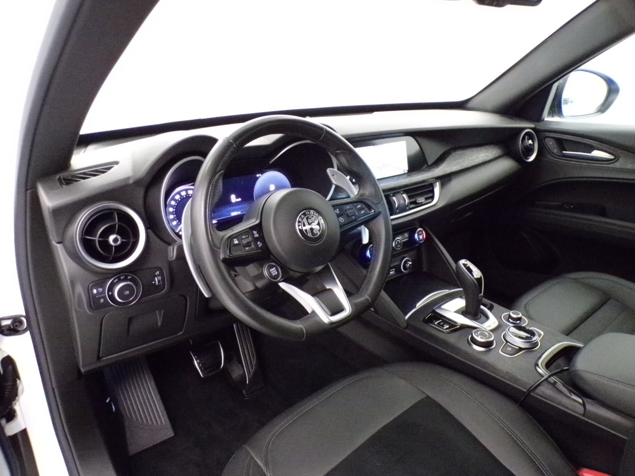 Alfa Romeo Stelvio Stelvio 2.2 Turbo 210cv Ti Q4 AT8 - 11